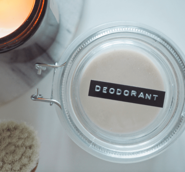 Hjemmelavet deodorant DIY - Opskrift naturlig deodorant med natron