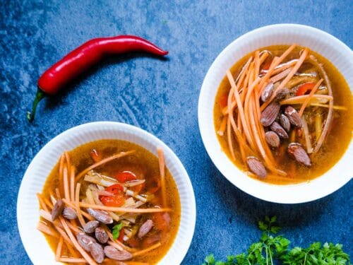 Thaisuppe - Opskrift på antiinflammatorisk thai suppe med chili og karry