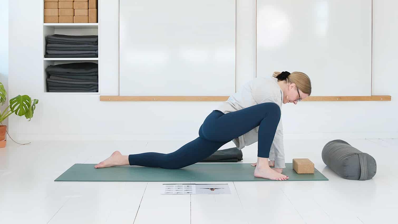 Yoga på 60 minutter - Selvkærlig online yoga med Cathrine!