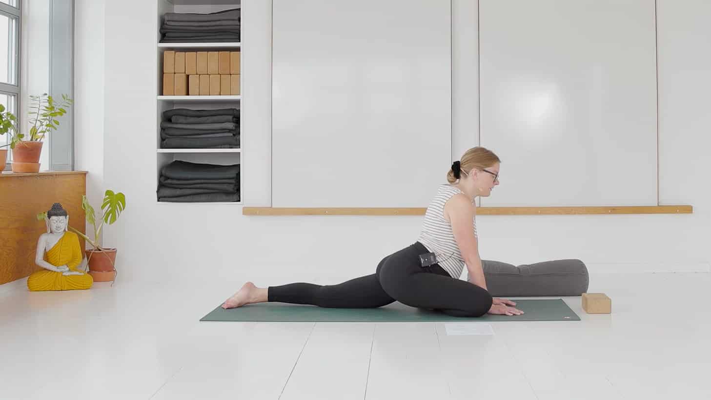 Gravid yoga - Selvkærlig yoga med Cathrine Yoga!
