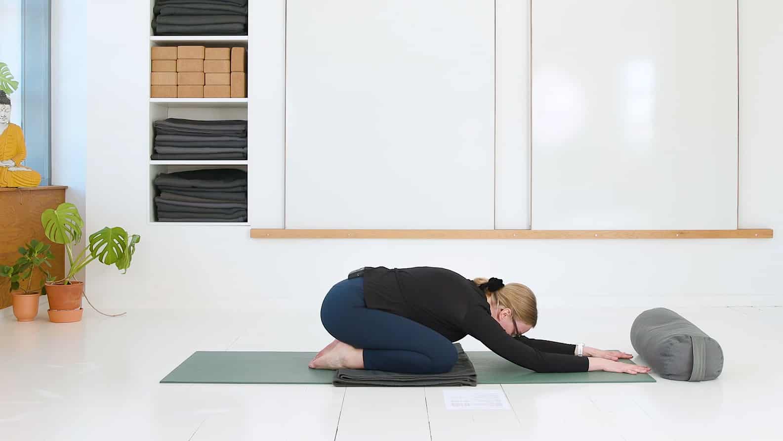 Gravid yoga - Selvkærlig yoga med Cathrine Yoga!