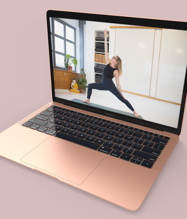 Online Yoga - Danmarks største yogaunivers med 100.000+ læsere!