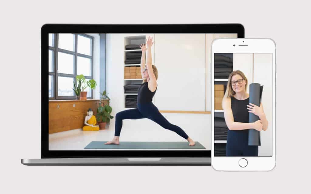 smartphone og bærbar computer med Cathrine Yoga Online