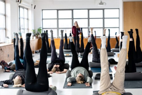 Catrhine underviser Yin Yogauddannelse i København