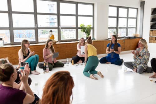 Yoga uddannelse - Yogalæreruddannelse i Kbh, Aarhus & Bali