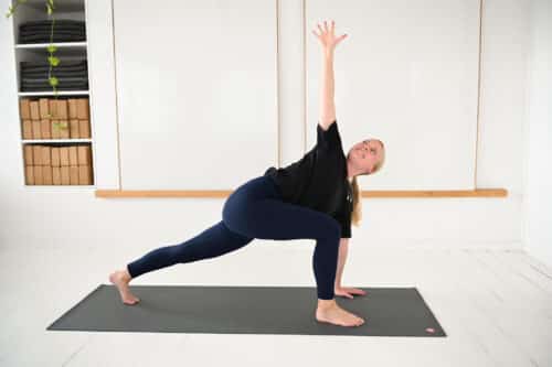 Yin yang yoga for ryggen (25 minutter) - Yoga mod rygsmerter