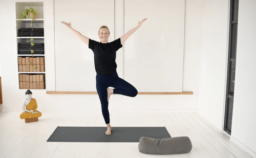 Yin yang yoga for fødder og ben (Katrine)