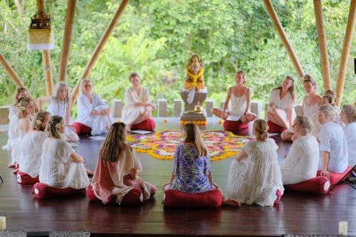 Yoga uddannelse på Bali - Bliv certificeret yogalærer på Bali