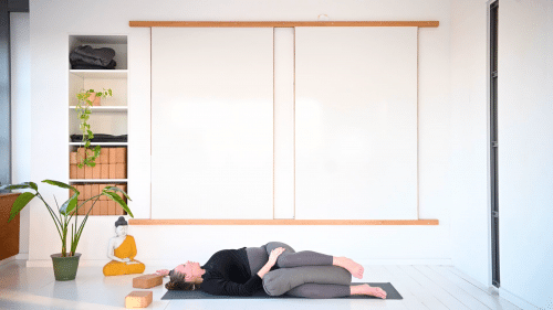 5 x gravid morgenstillinger - Online gravid yoga