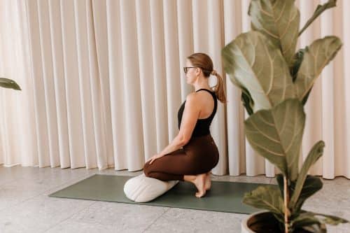 Styrkende yang yoga | Balance i maven
